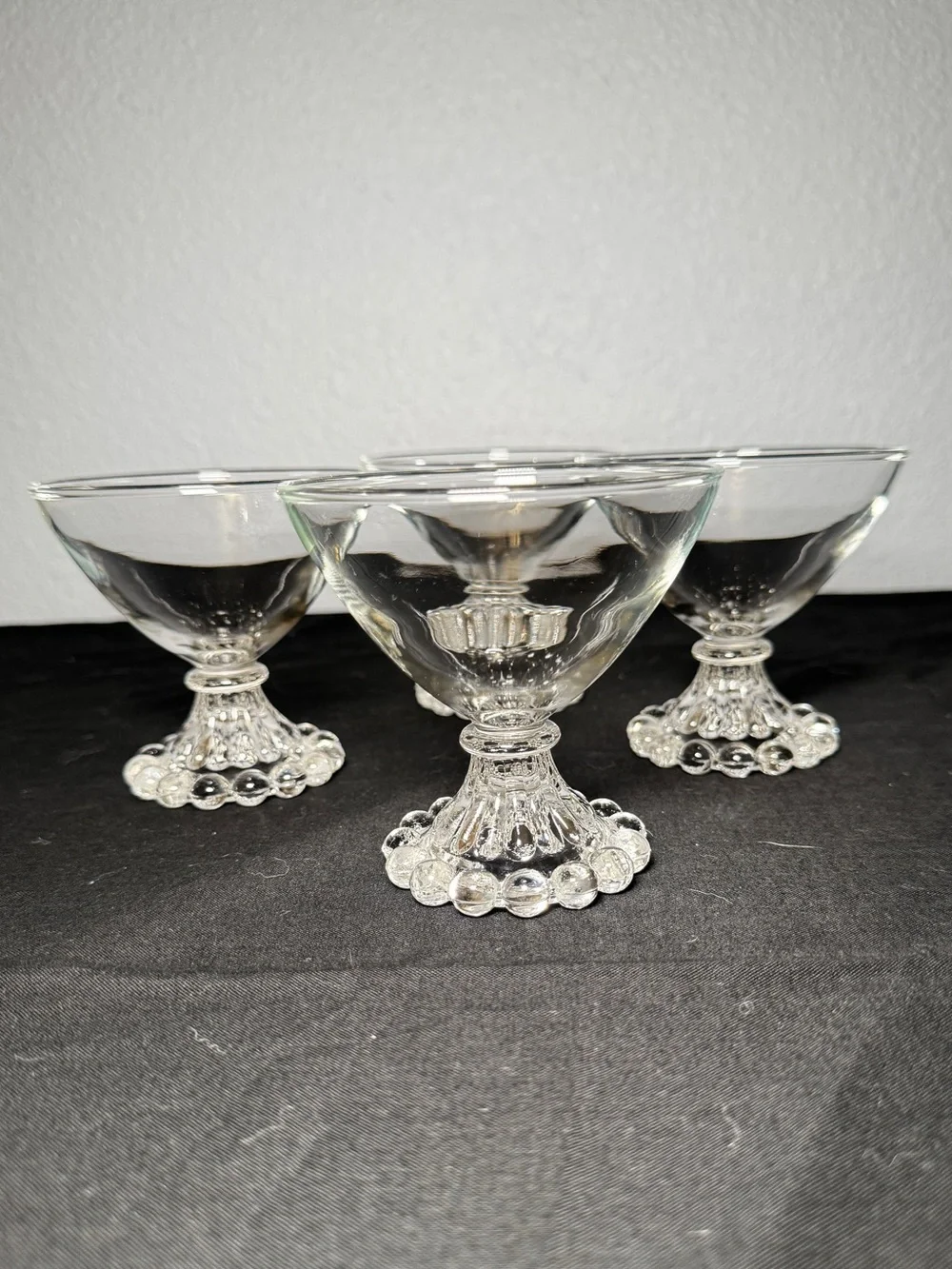 Vintage 1950s Anchor Hocking Berwick Boopie Beaded Base Glassware Set of 4
